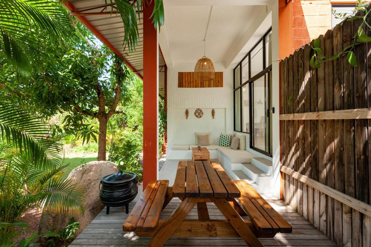 La Pointe Beach Huts เบเซนต์แอนน์ ภายนอก รูปภาพ