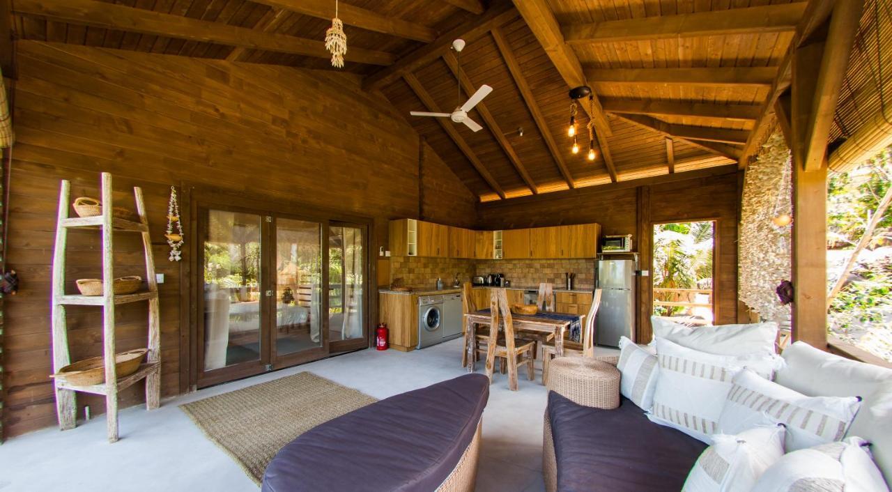 La Pointe Beach Huts เบเซนต์แอนน์ ภายนอก รูปภาพ