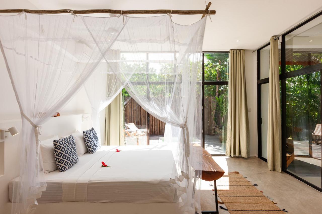 La Pointe Beach Huts เบเซนต์แอนน์ ภายนอก รูปภาพ