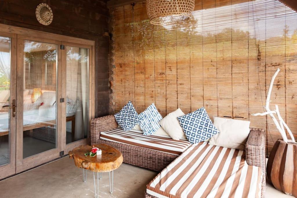 La Pointe Beach Huts เบเซนต์แอนน์ ภายนอก รูปภาพ