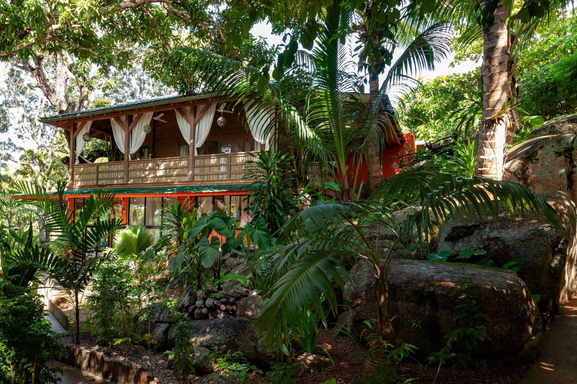 La Pointe Beach Huts เบเซนต์แอนน์ ภายนอก รูปภาพ