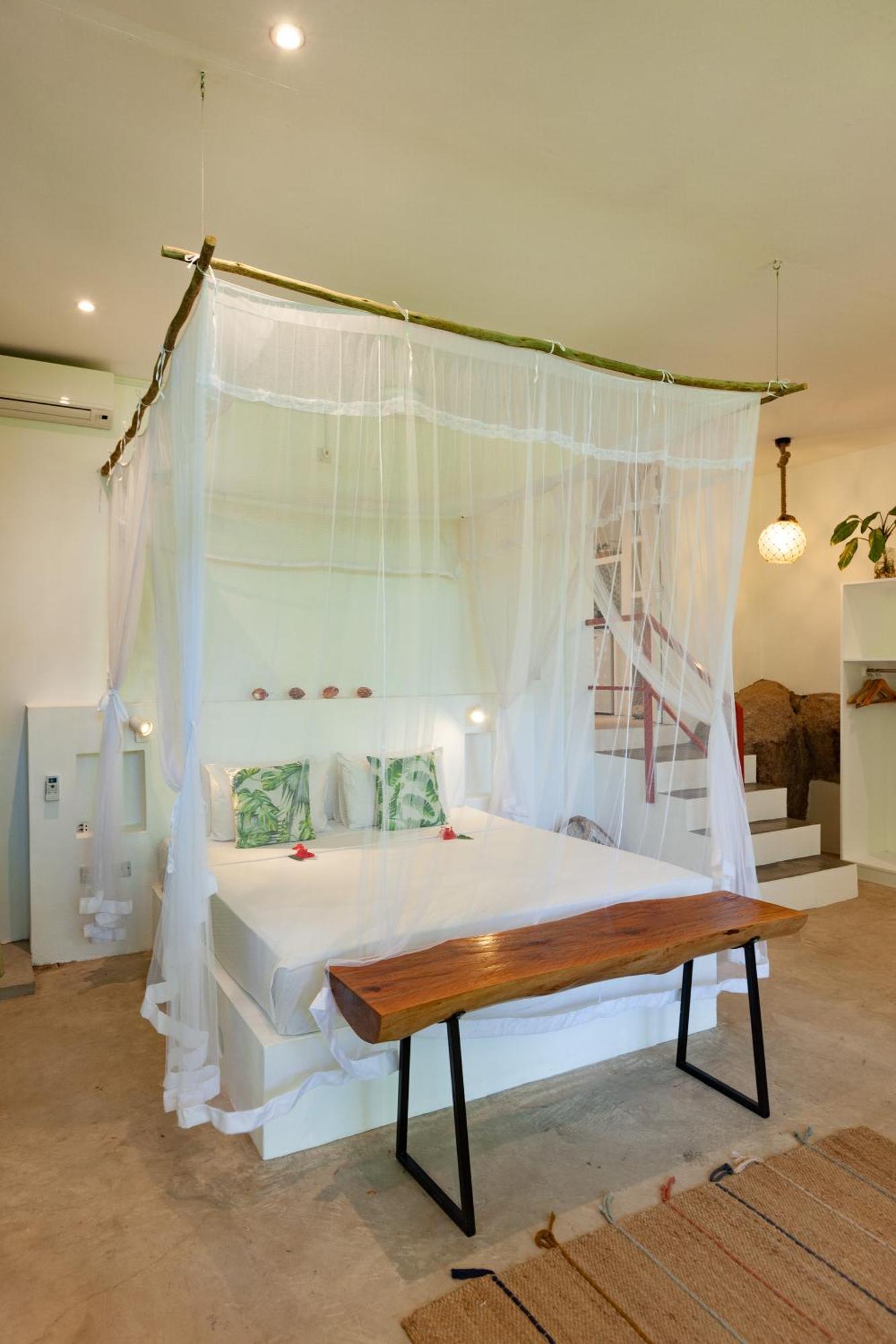 La Pointe Beach Huts เบเซนต์แอนน์ ภายนอก รูปภาพ